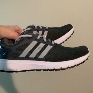 🚨Adidas Cloudfoam Running Shoes